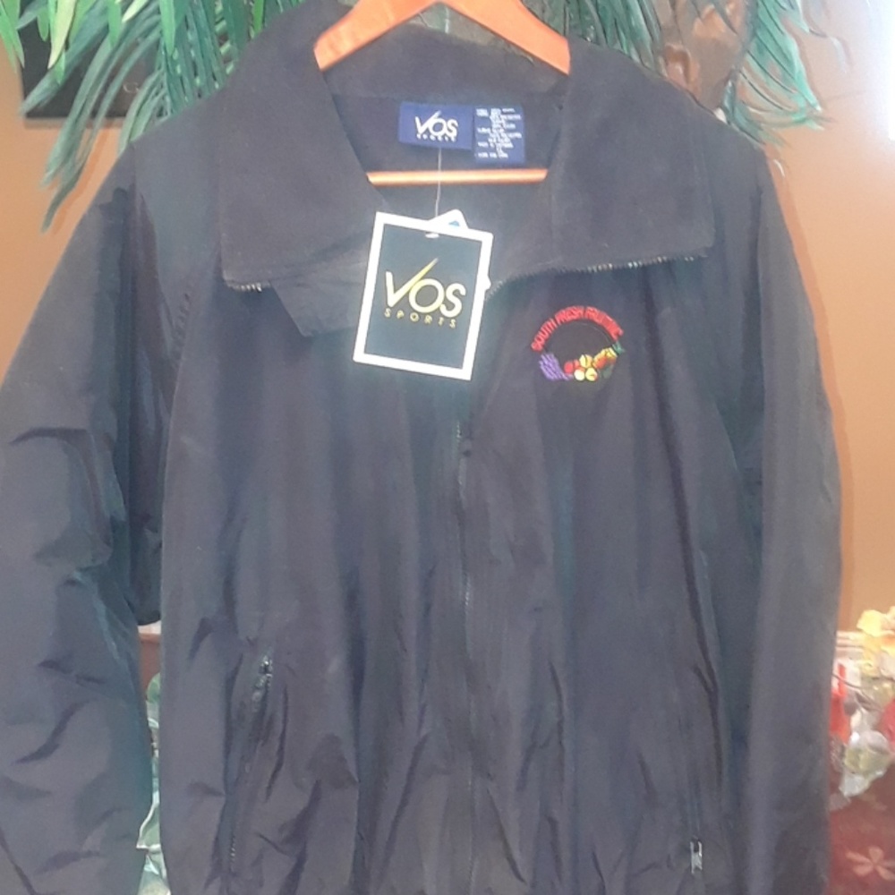 Men's Jacket - Picture 3 of 4